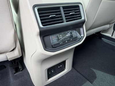 2026 Volkswagen Atlas 2.0T SE w/Technology 4MOTION