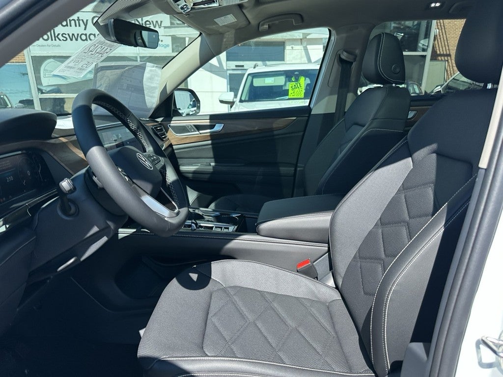 2026 Volkswagen Atlas 2.0T SE w/Technology 4MOTION