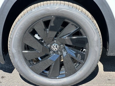 2026 Volkswagen Atlas 2.0T SE w/Technology 4MOTION