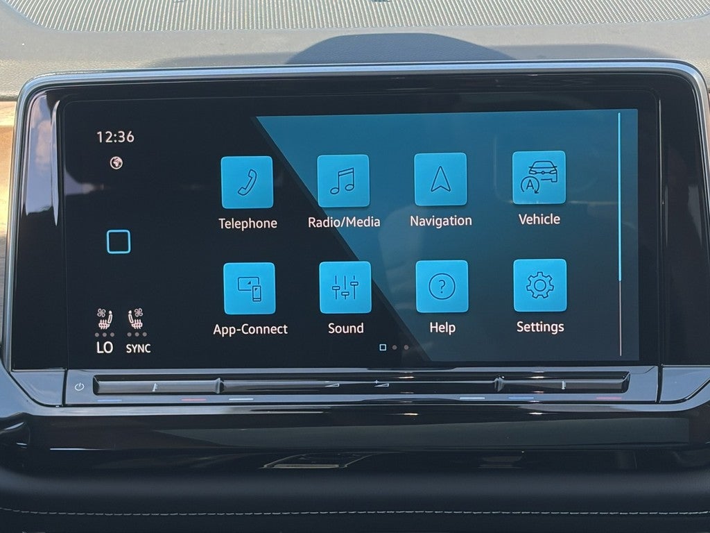 2026 Volkswagen Atlas 2.0T SE w/Technology 4MOTION