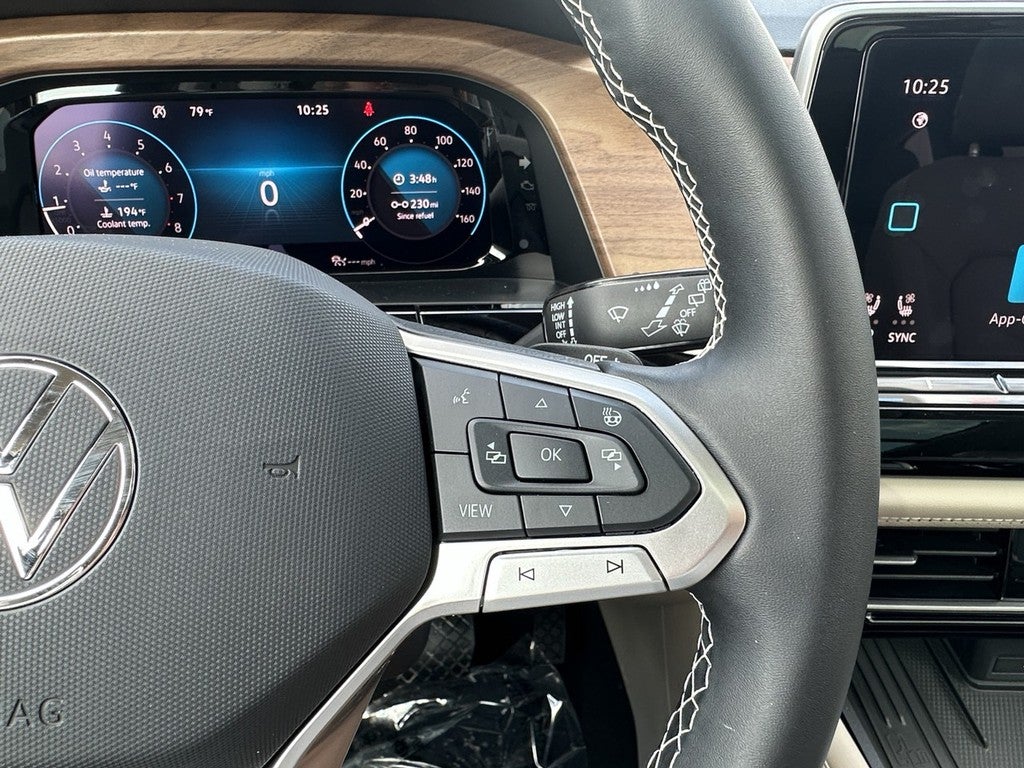 2026 Volkswagen Atlas 2.0T SE w/Technology 4MOTION