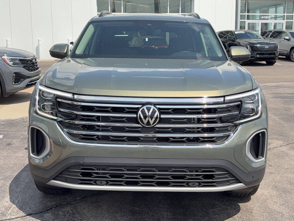 2026 Volkswagen Atlas 2.0T SE w/Technology 4MOTION