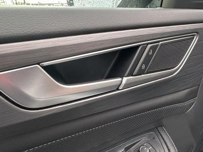 2026 Volkswagen Atlas Cross Sport 2.0T SE 4MOTION