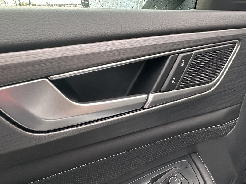 2026 Volkswagen Atlas Cross Sport 2.0T SE 4MOTION