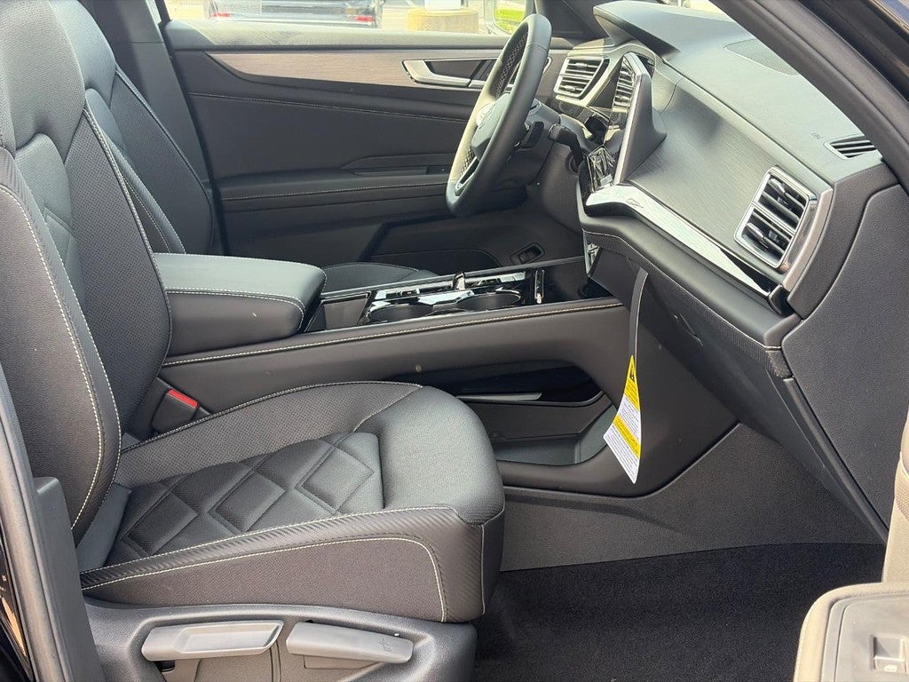 2026 Volkswagen Atlas Cross Sport 2.0T SE w/Technology FWD