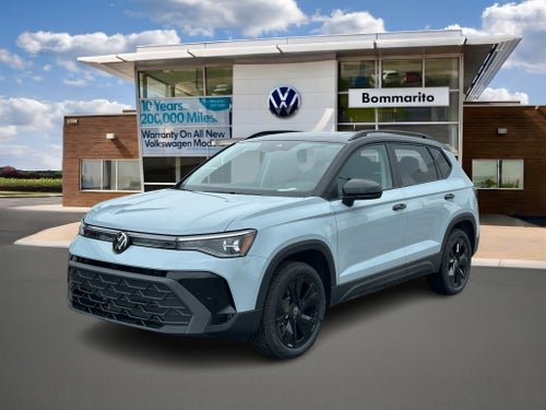 2026 Volkswagen Taos SE Black FWD