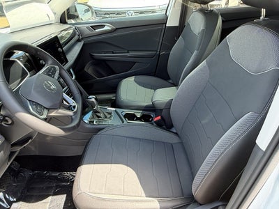 2026 Volkswagen Taos SE Black FWD