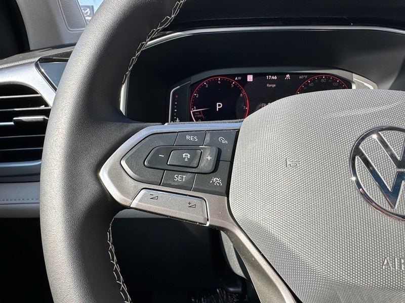 2026 Volkswagen Taos SEL 4MOTION