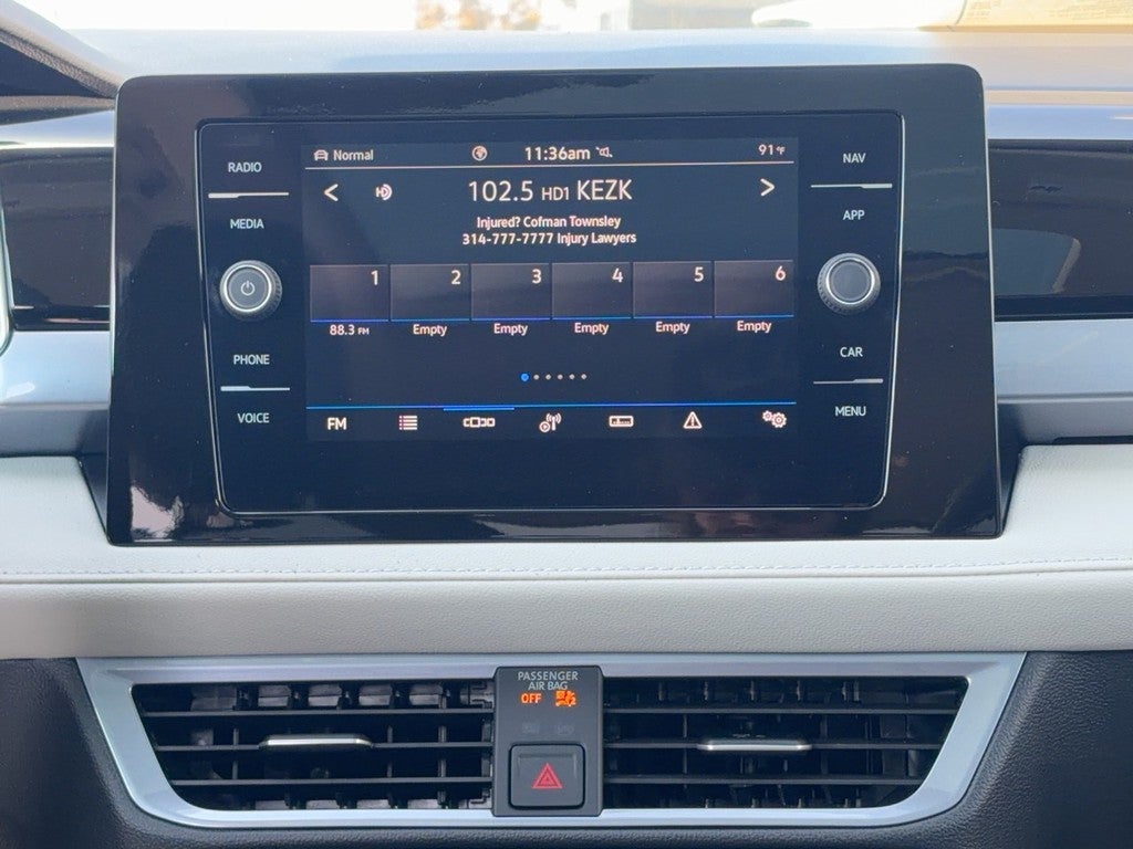 2026 Volkswagen Taos SEL 4MOTION