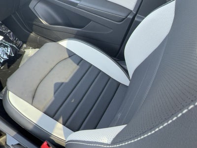 2026 Volkswagen Taos SEL 4MOTION