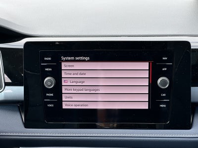 2025 Volkswagen Taos SEL 4MOTION