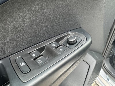 2025 Volkswagen Taos SEL 4MOTION