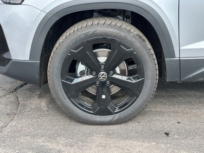 2025 Volkswagen Taos SEL 4MOTION