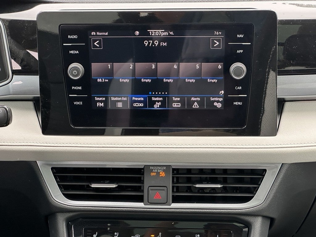 2026 Volkswagen Taos SEL 4MOTION