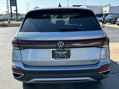 2025 Volkswagen Taos SEL 4MOTION