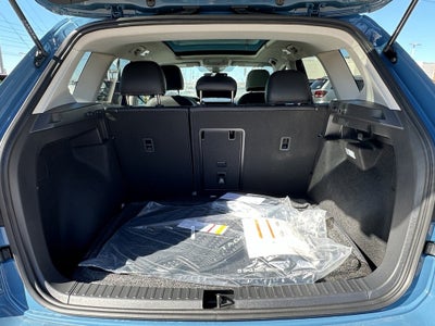 2026 Volkswagen Taos SEL 4MOTION