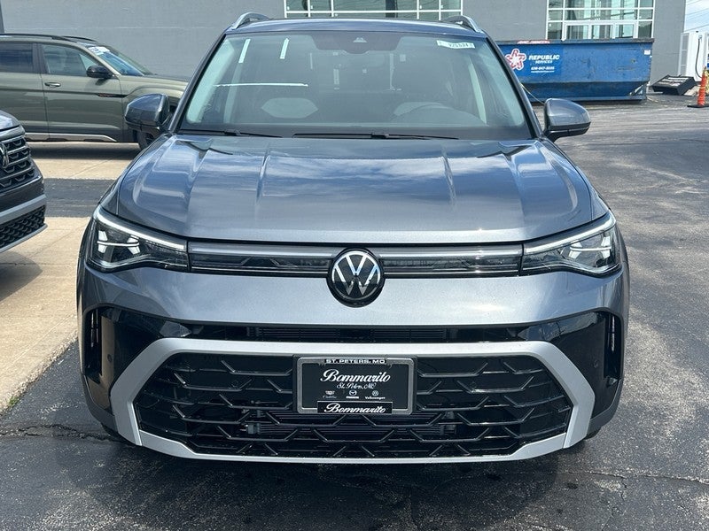 2025 Volkswagen Taos SEL 4MOTION
