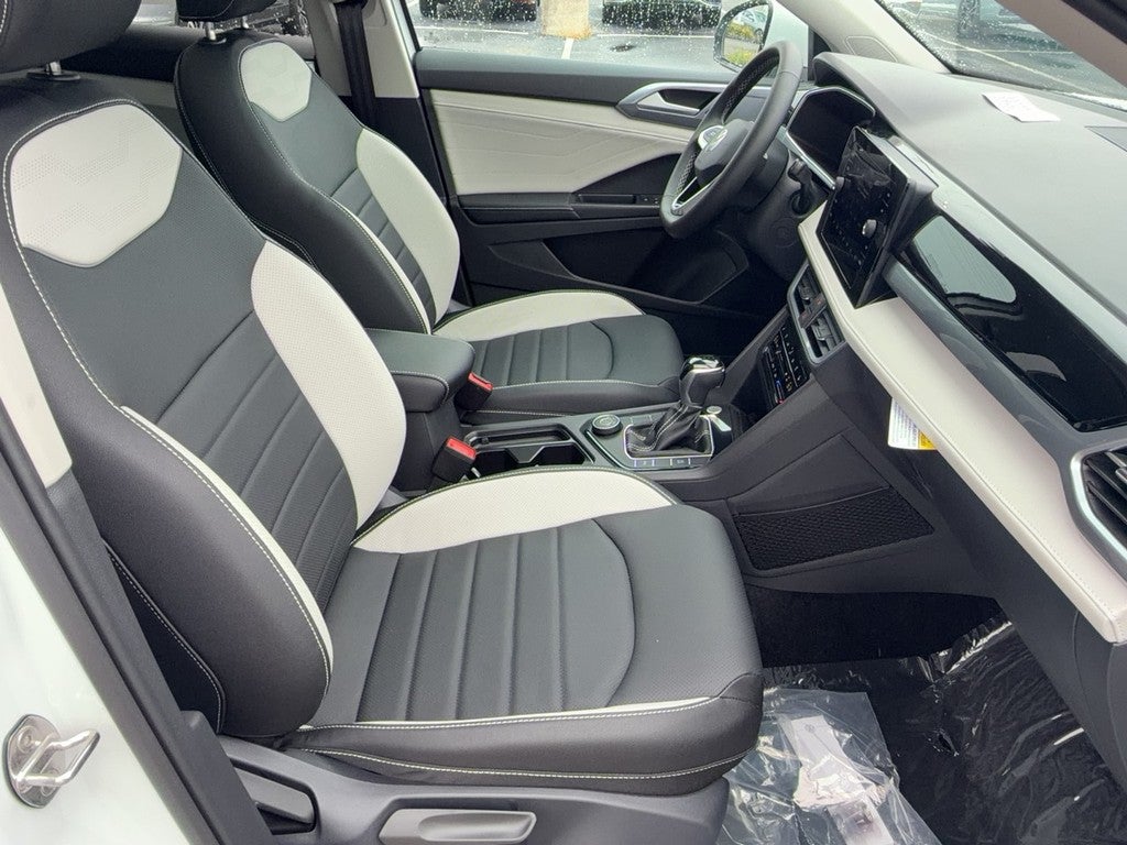 2026 Volkswagen Taos SEL 4MOTION