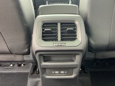 2026 Volkswagen Taos SEL 4MOTION