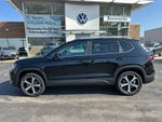 2025 Volkswagen Taos SEL 4MOTION