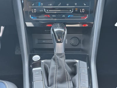 2025 Volkswagen Taos SEL 4MOTION