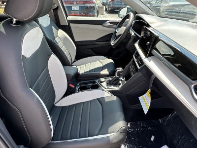 2025 Volkswagen Taos SEL 4MOTION