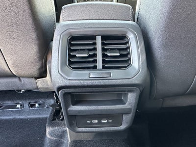 2026 Volkswagen Taos SEL 4MOTION