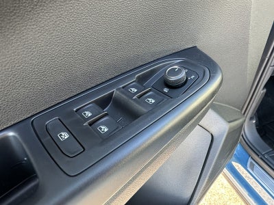 2026 Volkswagen Taos SEL 4MOTION