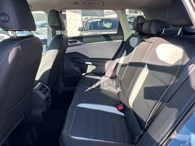 2026 Volkswagen Taos SEL 4MOTION