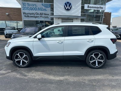 2025 Volkswagen Taos SEL 4MOTION