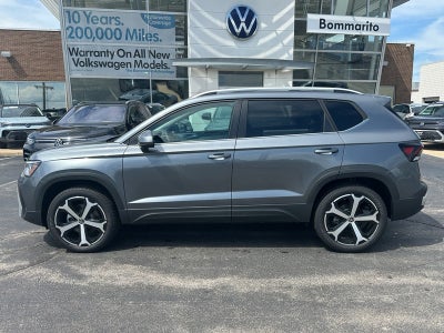 2025 Volkswagen Taos SEL 4MOTION