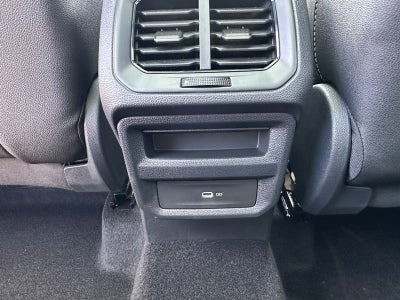 2025 Volkswagen Taos SEL 4MOTION