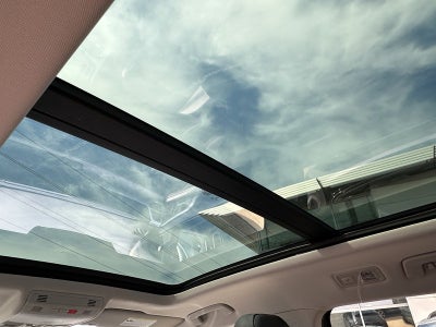 2025 Volkswagen Taos SEL 4MOTION