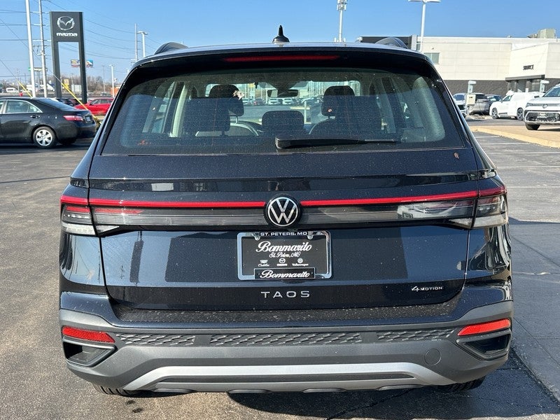 2026 Volkswagen Taos S 4MOTION
