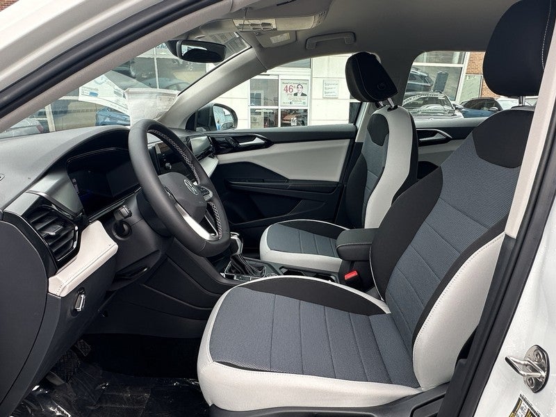 2025 Volkswagen Taos S 4MOTION