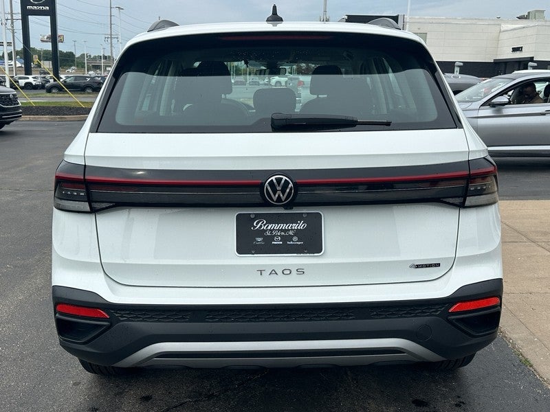 2025 Volkswagen Taos S 4MOTION