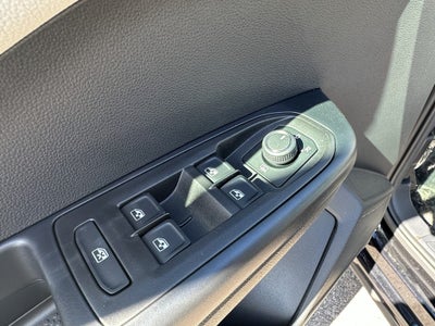 2026 Volkswagen Taos S 4MOTION