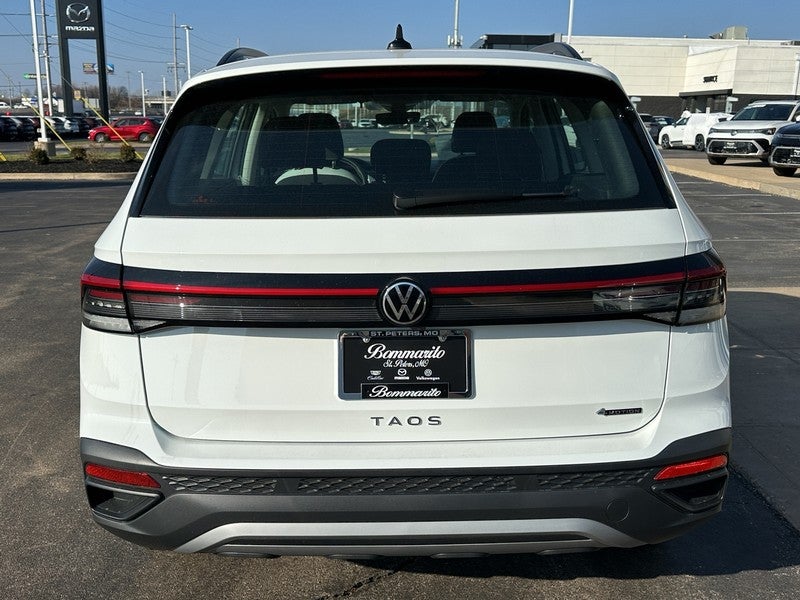 2026 Volkswagen Taos S 4MOTION