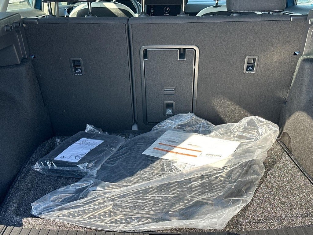 2026 Volkswagen Taos S 4MOTION