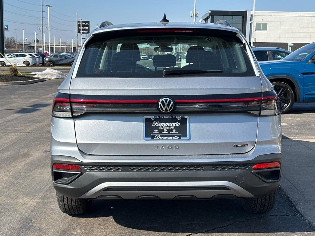2026 Volkswagen Taos S 4MOTION