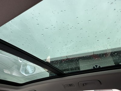 2025 Volkswagen Taos SE FWD