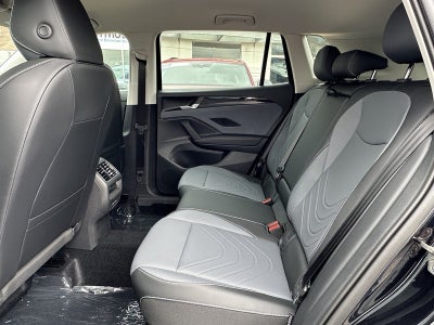 2025 Volkswagen Tiguan 2.0T SE 4MOTION