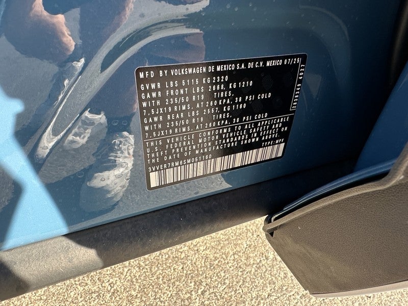 2025 Volkswagen Tiguan 2.0T SE 4MOTION