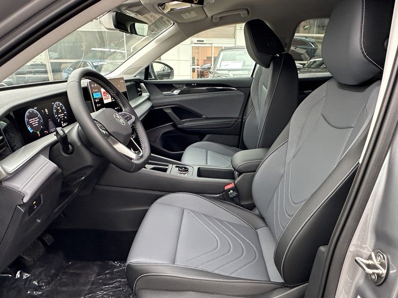 2025 Volkswagen Tiguan 2.0T SE 4MOTION