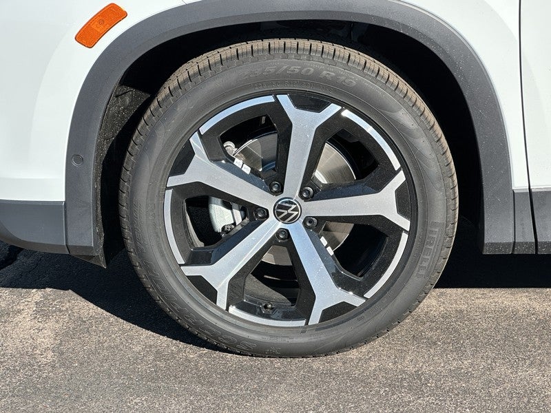 2026 Volkswagen Tiguan 2.0T SE FWD