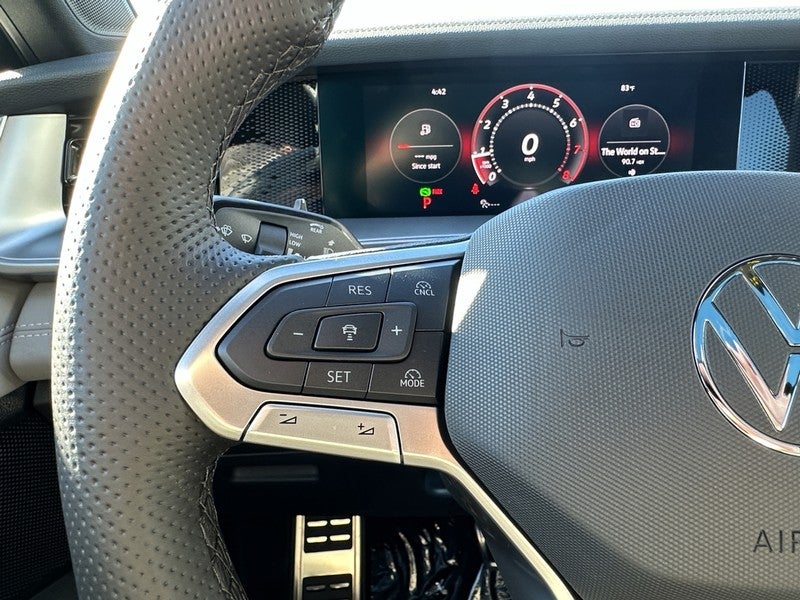 2025 Volkswagen Tiguan 2.0T SE R-Line Black 4MOTION