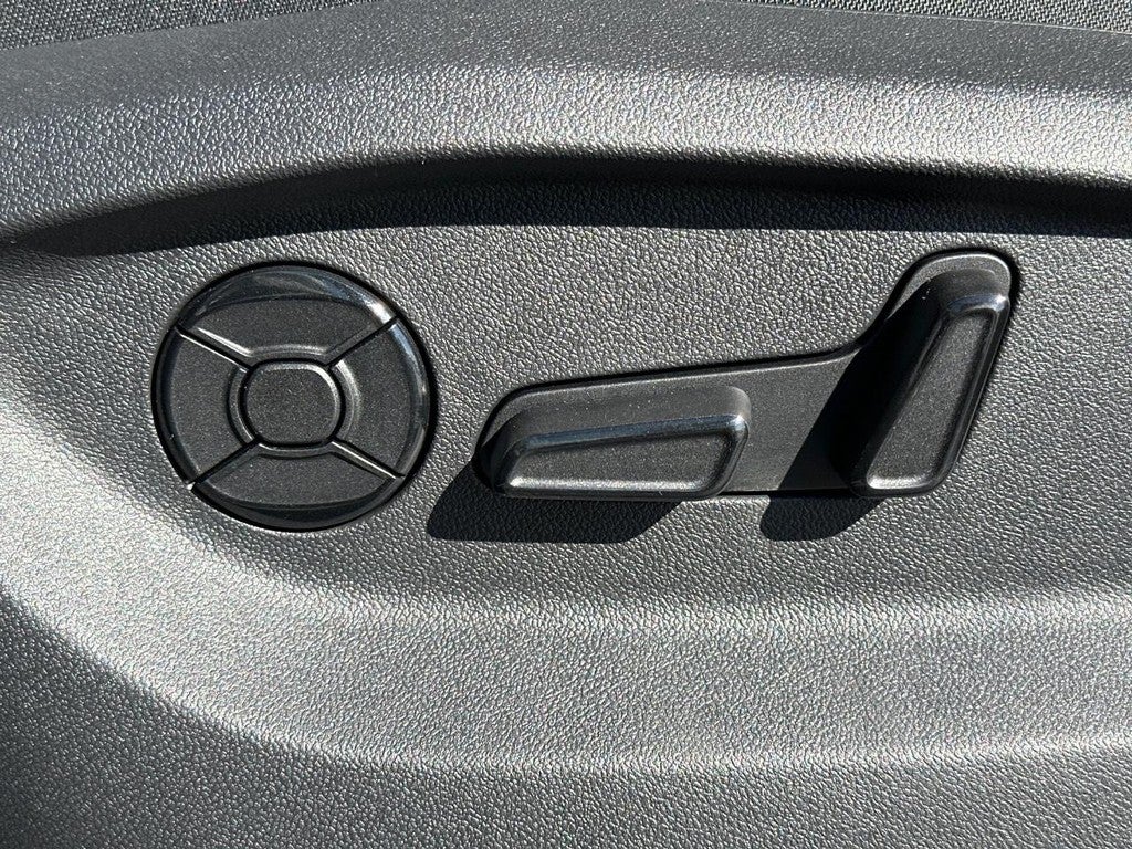 2026 Volkswagen Tiguan 2.0T SE R-Line Black 4MOTION