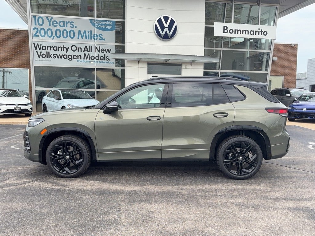 2026 Volkswagen Tiguan 2.0T SE R-Line Black 4MOTION
