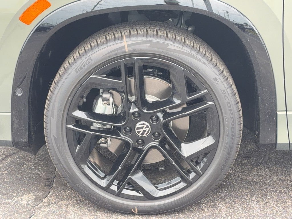 2026 Volkswagen Tiguan 2.0T SE R-Line Black 4MOTION
