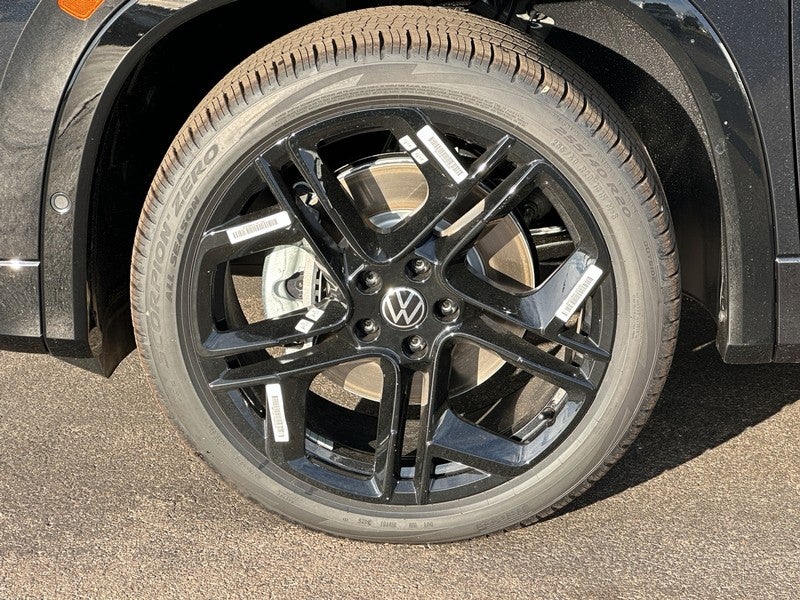 2026 Volkswagen Tiguan 2.0T SE R-Line Black 4MOTION